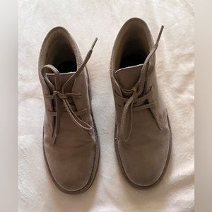 Girls Clarks ankle Swede boots